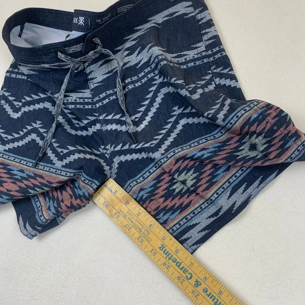 Roark The Chiller Boardshorts‎ Mens 30 Blue Tribal Geometric 17 Outseam Hemp NWT